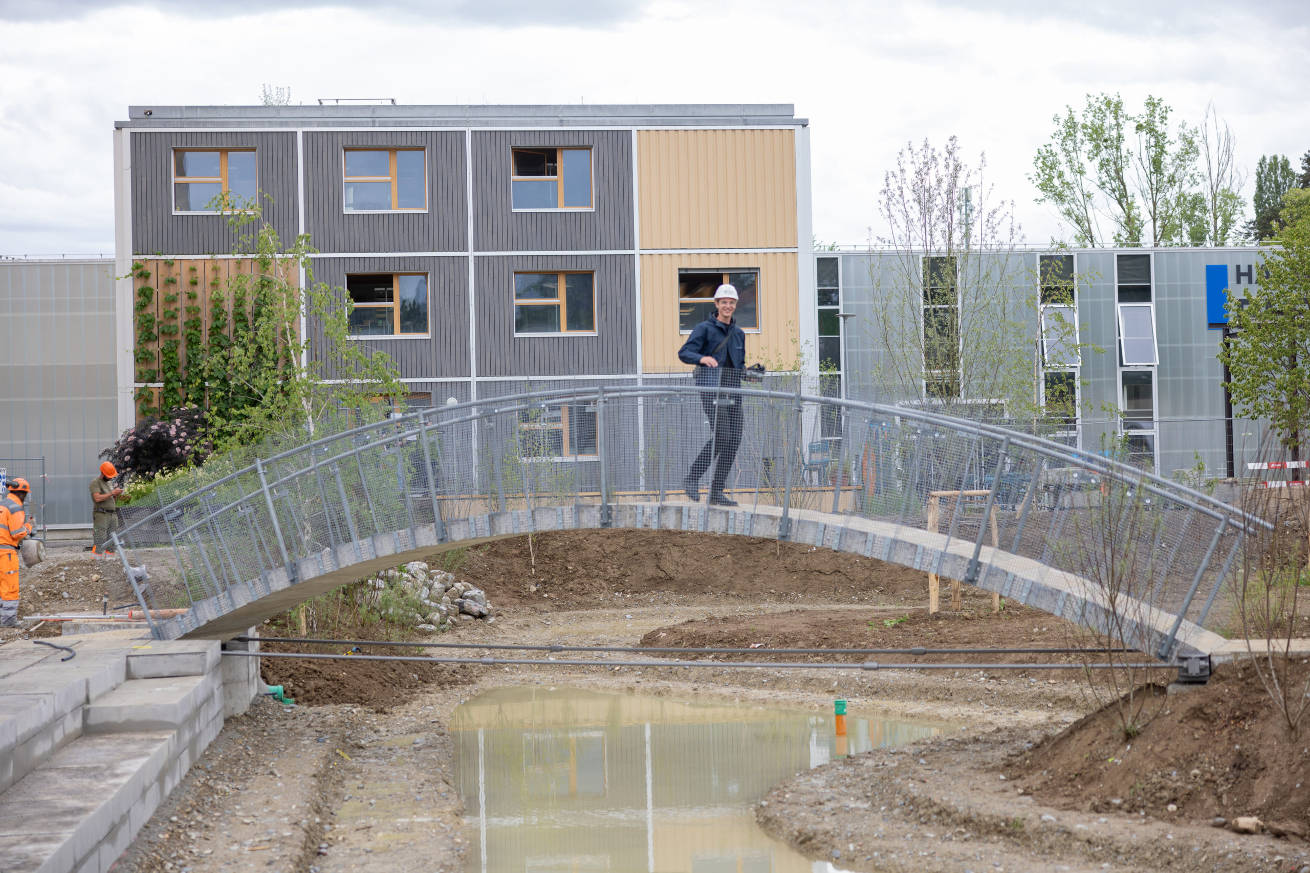 Montage Passerelle Bluefactory by STEMUTZ, 02.06.2025